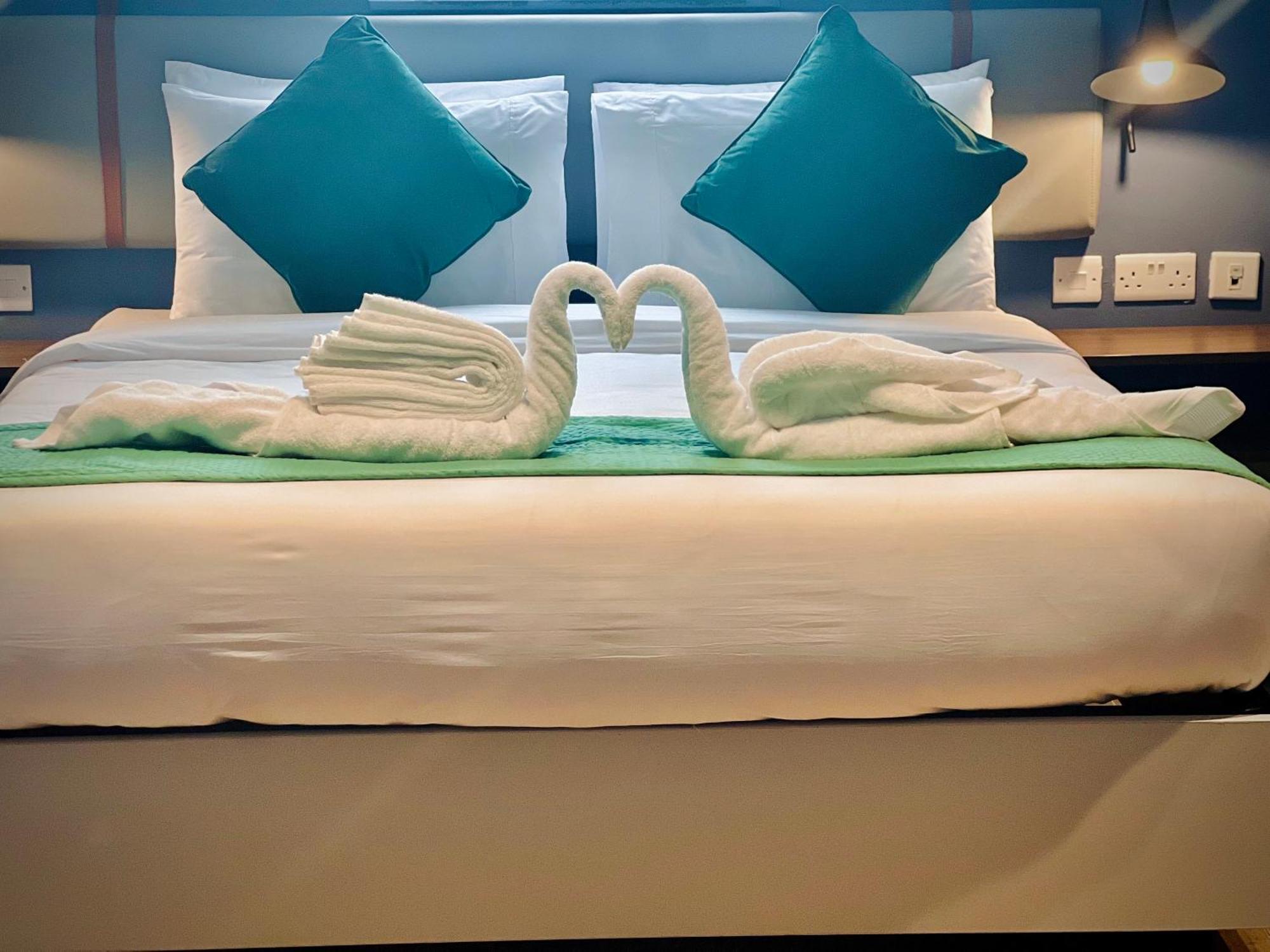 South32 Hotel Birżebbuġa